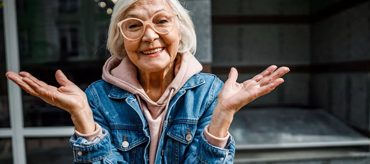 Femme de 70 ans : comment être à la mode
